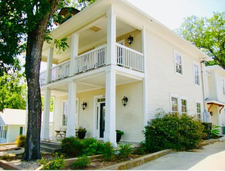 Emigrant'S Inn Fredericksburg Exterior photo